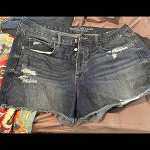 American Eagle shorts